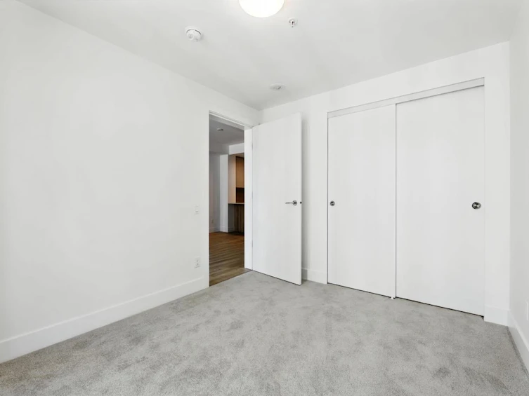 605-2385 Emery Court, North Vancouver, BC, V7J 0G1 - 11