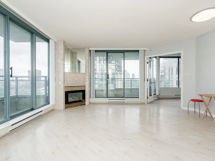 1301-13383 108 Avenue, Surrey, BC, V3T 5T6 - 8