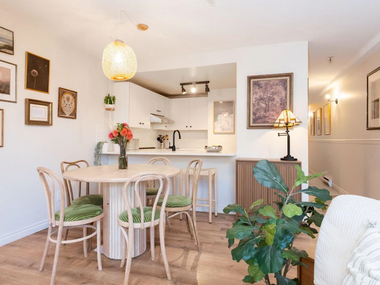 112-2020 W 8th Avenue, Vancouver, BC, V6J 1W5 - 8