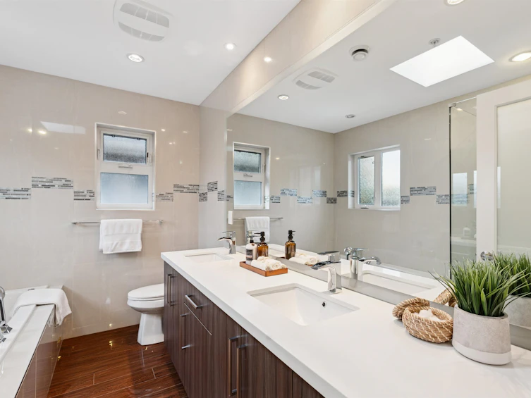 3064 E 19th Avenue, Vancouver, BC, V5M 2S9 - 20