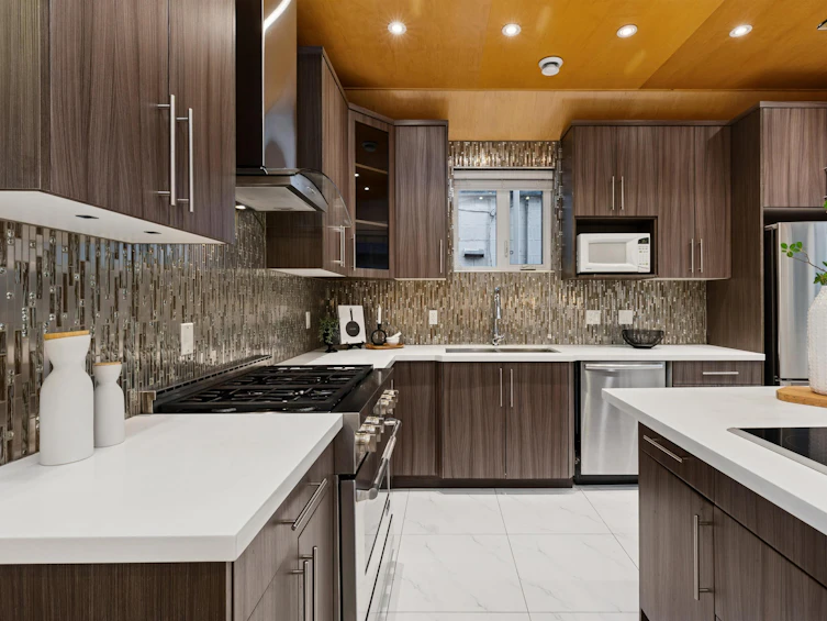 3064 E 19th Avenue, Vancouver, BC, V5M 2S9 - 6