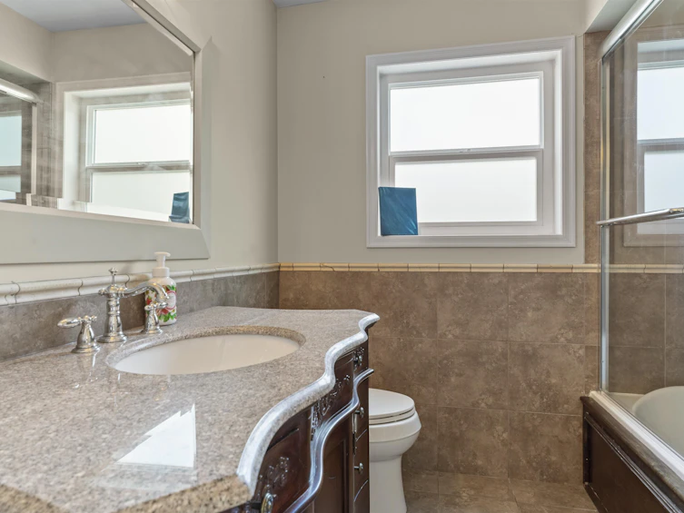 34602 Semlin Place, Abbotsford, BC, V2S 6K7 - 30