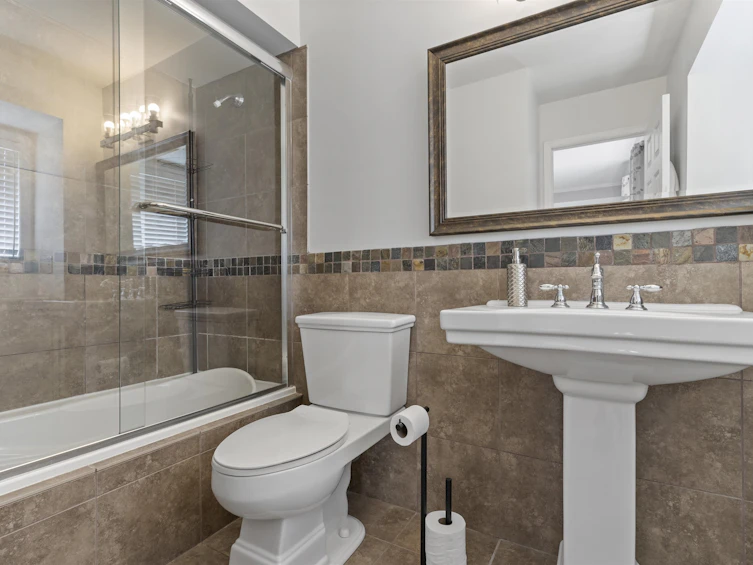34602 Semlin Place, Abbotsford, BC, V2S 6K7 - 27