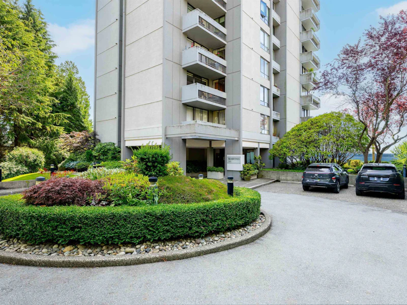 302 - 1930 Bellevue Avenue, West Vancouver BC V7V 1B5