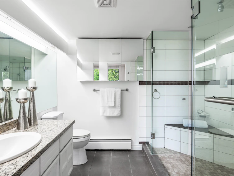 302-1930 Bellevue Avenue, West Vancouver, BC, V7V 1B5 - 32