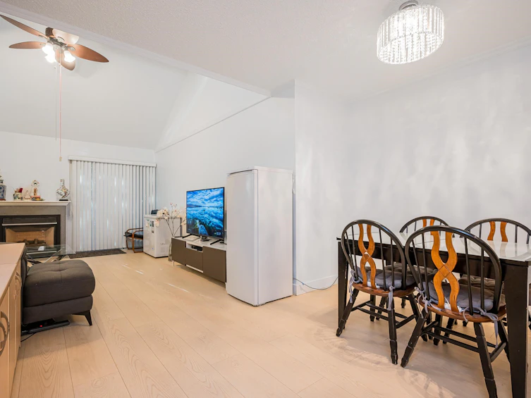 4814 Fernglen Drive, Burnaby, BC, V5G 3V7