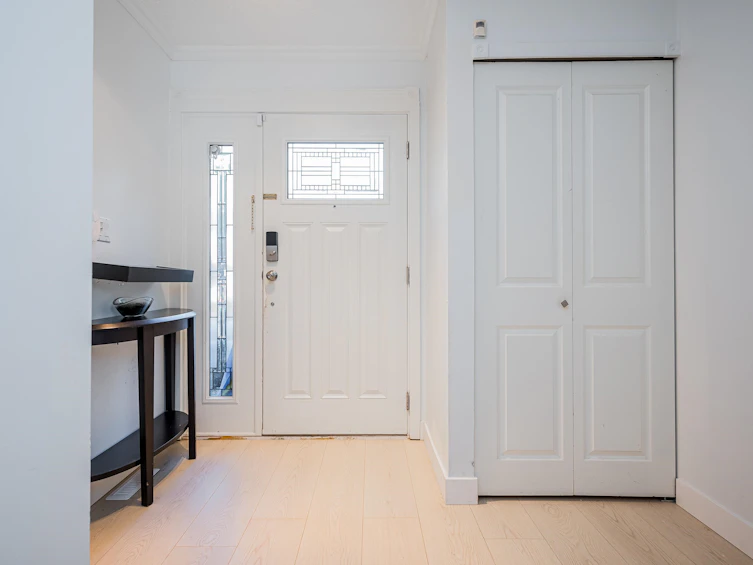 4814 Fernglen Drive, Burnaby, BC, V5G 3V7 - 6