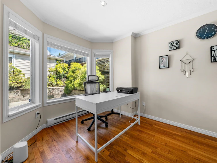 2-460 W 6th Street, North Vancouver, BC, V7M 1K9 - 10