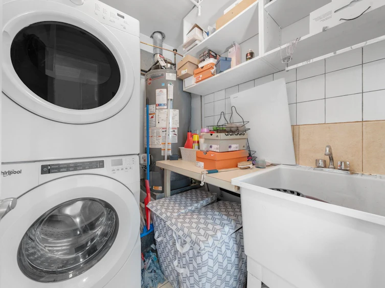 2-460 W 6th Street, North Vancouver, BC, V7M 1K9 - 18