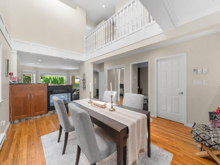 2-460 W 6th Street, North Vancouver, BC, V7M 1K9 - 9