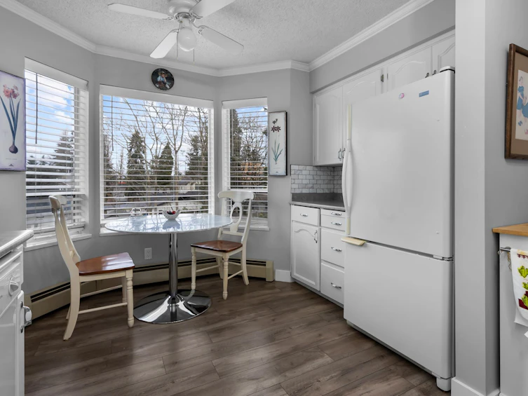 212-2425 Church Street, Abbotsford, BC, V2T 3J8 - 21
