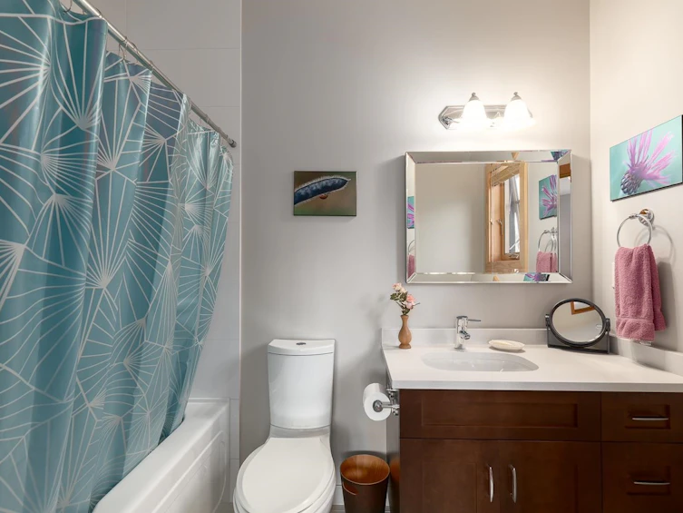 3230 W 31st Avenue, Vancouver, BC, V6L 2A7 - 21