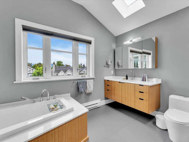 57 W 17th Avenue, Vancouver, BC, V5Y 1Z5 - 26