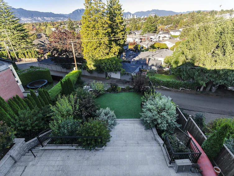 4578 Puget Drive, Vancouver, BC, V6L 2V8 - 36