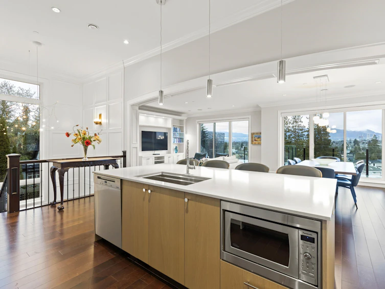 4578 Puget Drive, Vancouver, BC, V6L 2V8 - 8