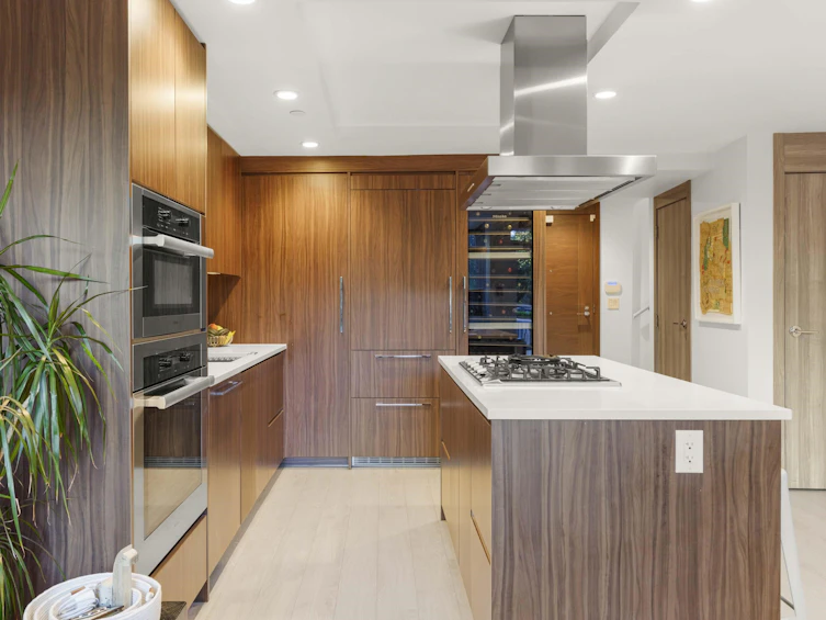 1755 Columbia Street, Vancouver, BC, V5Y 0N3 - 14