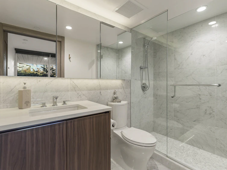 1755 Columbia Street, Vancouver, BC, V5Y 0N3 - 29