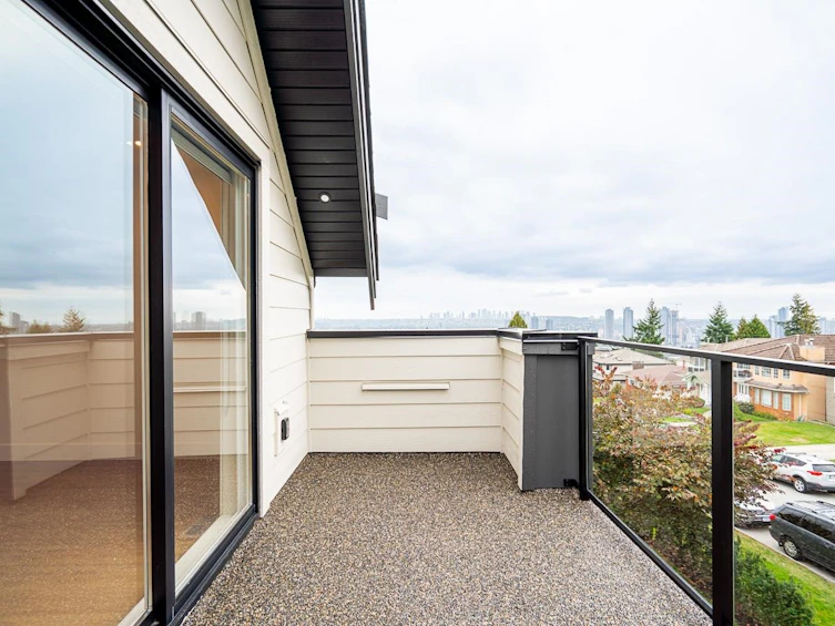 2-128 N Grosvenor Avenue, Burnaby, BC, V5B 1J2 - 18