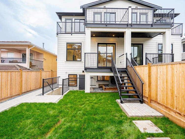 2-128 N Grosvenor Avenue, Burnaby, BC, V5B 1J2 - 36