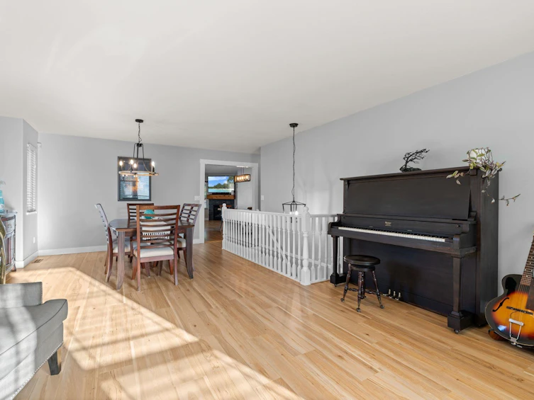 11970 249a Street, Maple Ridge, BC, V4R 2E3 - 6