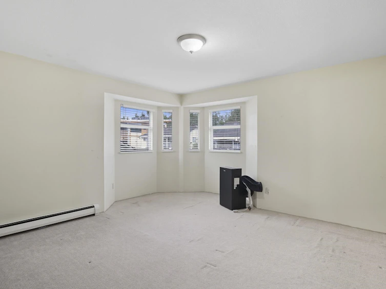 9024 135a Street, Surrey, BC, V3V 7C5 - 21