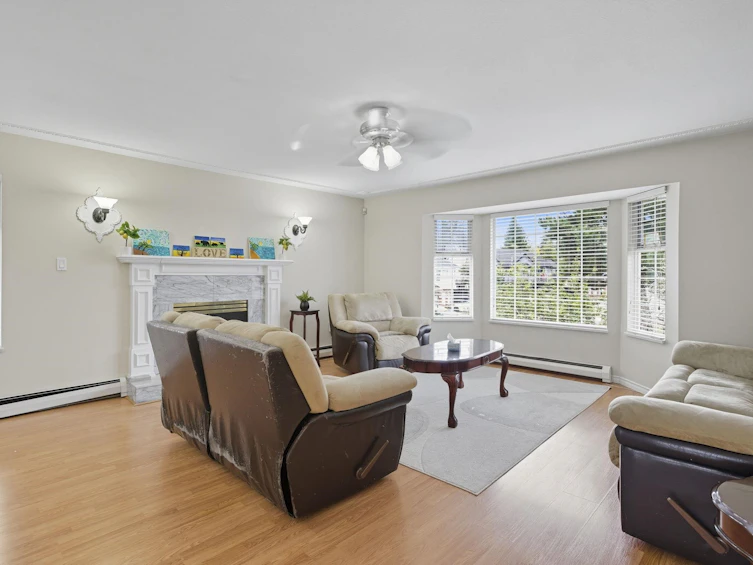 9024 135a Street, Surrey, BC, V3V 7C5 - 6