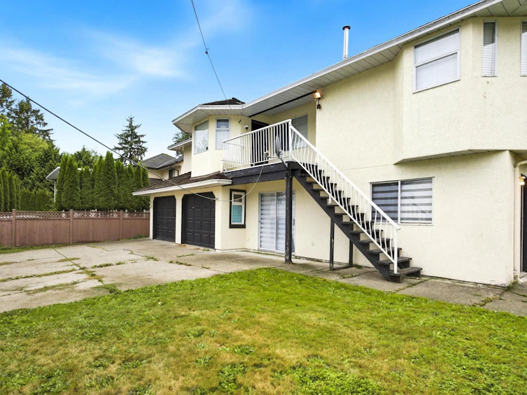 9024 135a Street, Surrey, BC, V3V 7C5 - 38