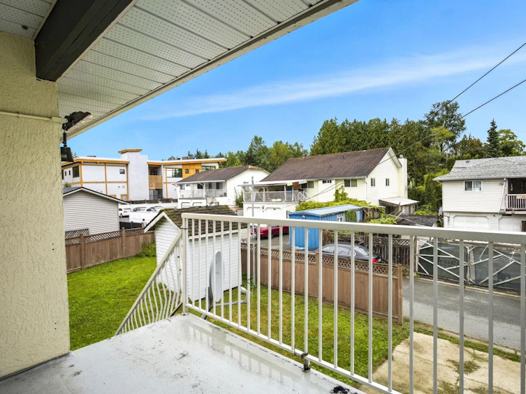 9024 135a Street, Surrey, BC, V3V 7C5 - 35