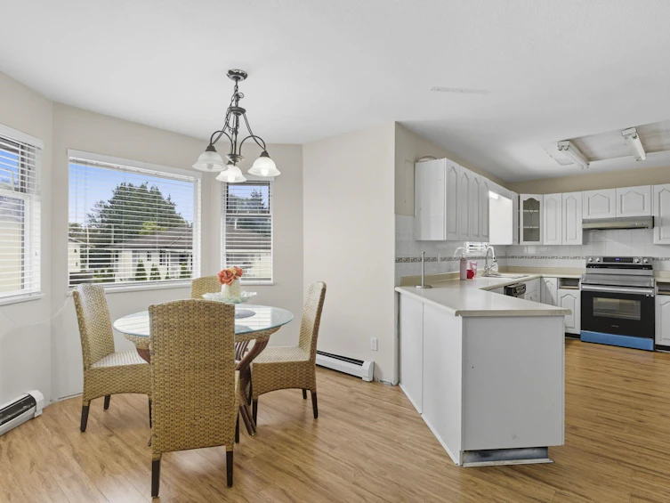 9024 135a Street, Surrey, BC, V3V 7C5 - 13