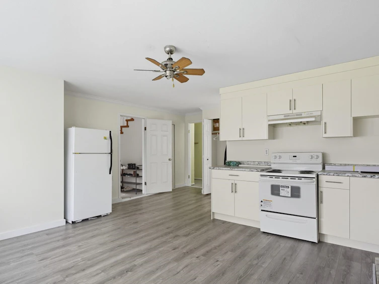9024 135a Street, Surrey, BC, V3V 7C5 - 19
