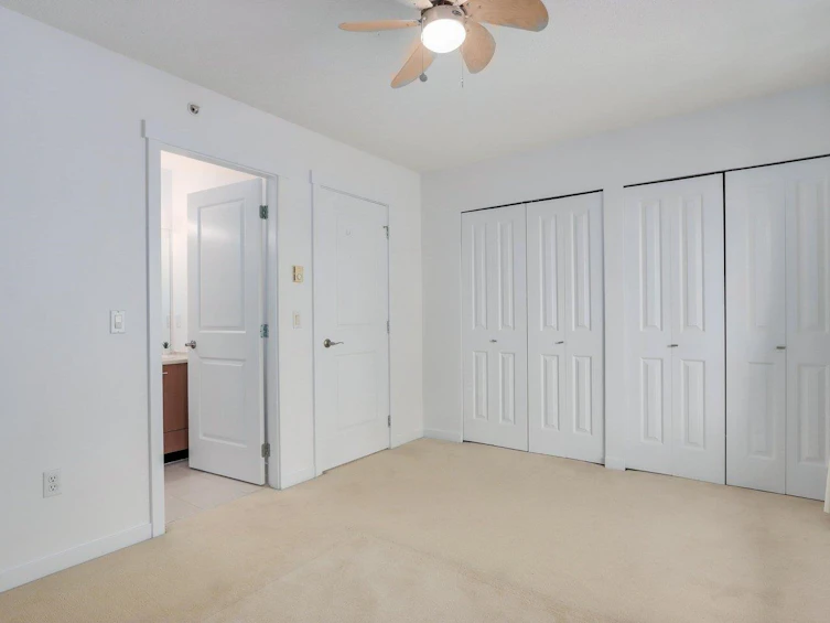 114-9229 University Crescent, Burnaby, BC, V5A 4Z2 - 17