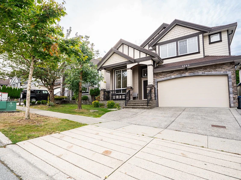 6265 141a Street, Surrey BC V3X 0B2