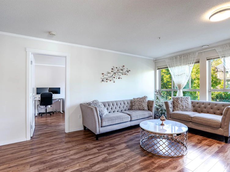 303-3110 Dayanee Springs Boulevard, Coquitlam, BC, V3E 0B4 - 2