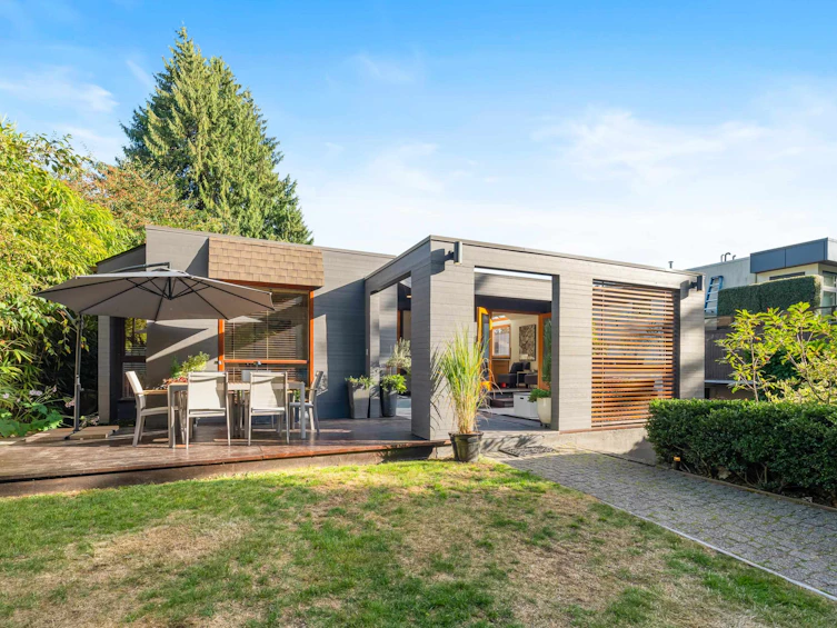 6412 Imperial Avenue, West Vancouver, BC, V7W 2J6 - 2