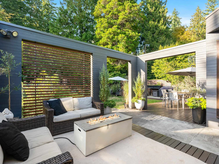 6412 Imperial Avenue, West Vancouver, BC, V7W 2J6 - 11