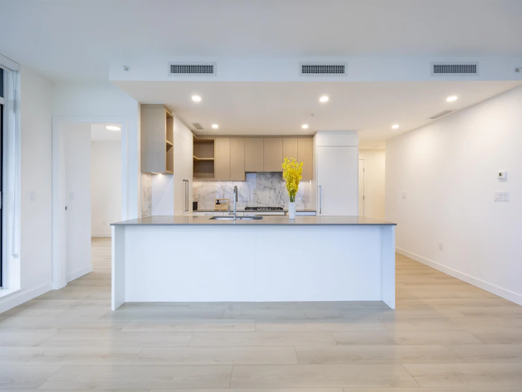 2001-6468 Willingdon Avenue, Burnaby, BC, V5H 0L3 - 10