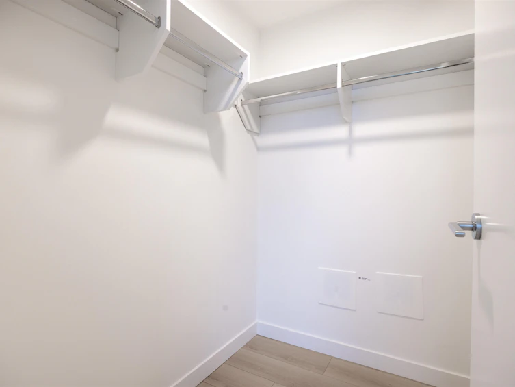 2001-6468 Willingdon Avenue, Burnaby, BC, V5H 0L3 - 17
