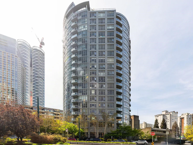 1203 - 1050 Smithe Street, Vancouver BC V6E 4T4