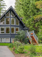 16 Garibaldi Drive