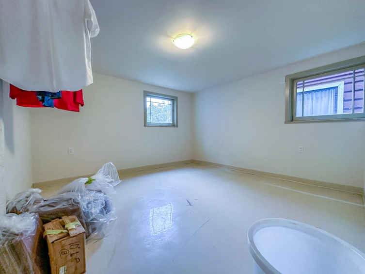 3642 W 6th Avenue, Vancouver, BC, V6R 1T7 - 16
