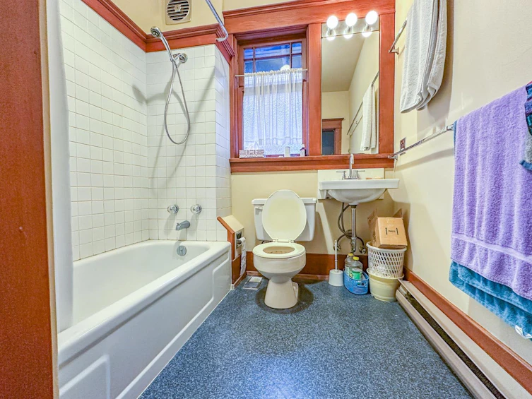 3642 W 6th Avenue, Vancouver, BC, V6R 1T7 - 12