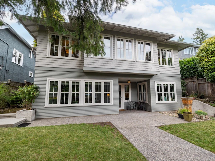 3336 W 38th Avenue, Vancouver, BC, V6N 2X7 - 38