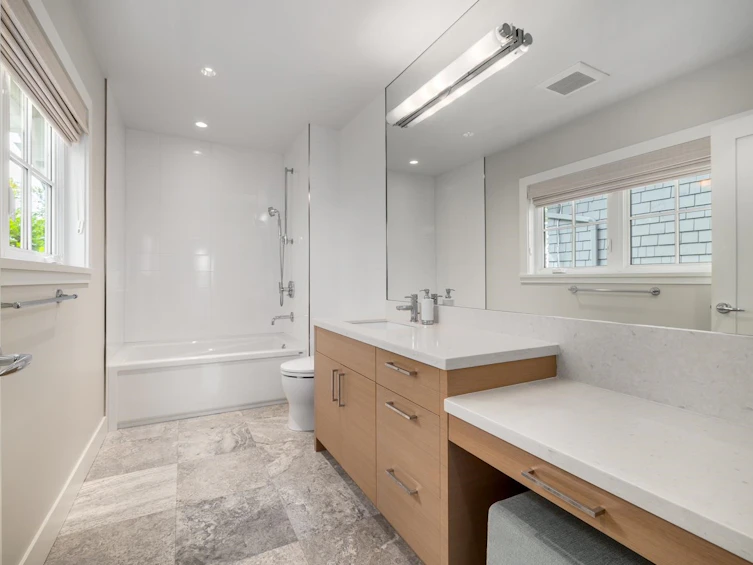 3336 W 38th Avenue, Vancouver, BC, V6N 2X7 - 21