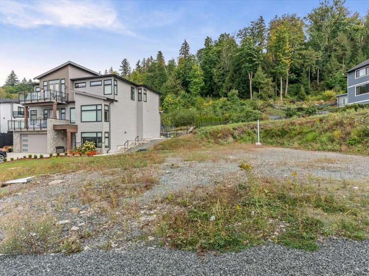 8474 Lily Place, Chilliwack, BC, V4Z 0E5 - 8