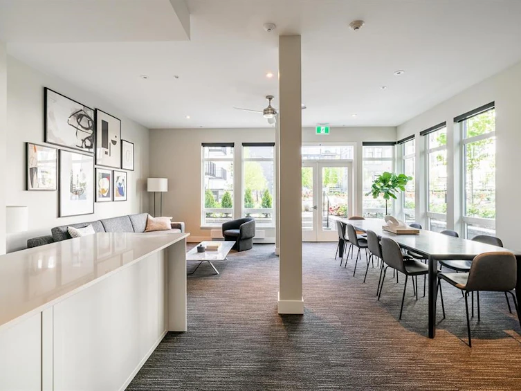 404-13929 105 Boulevard, Surrey, BC, V3T 0R5 - 13