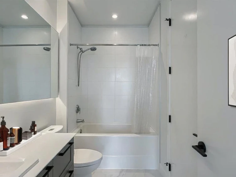 404-13929 105 Boulevard, Surrey, BC, V3T 0R5 - 7