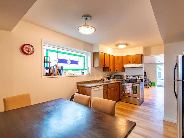 3530 W 31st Avenue, Vancouver, BC, V6S 1X9 - 26