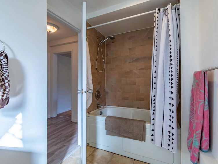 3530 W 31st Avenue, Vancouver, BC, V6S 1X9 - 36