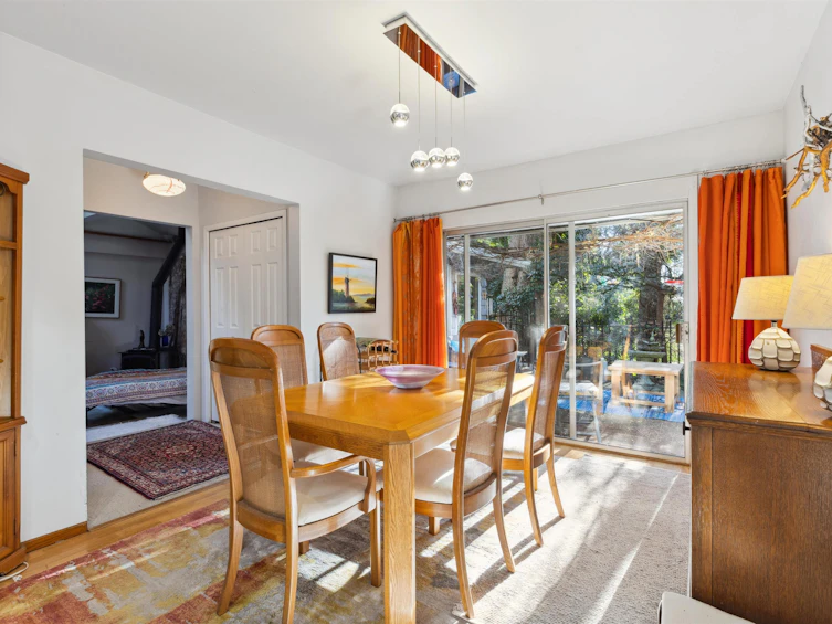 4028 Rose Crescent, West Vancouver, BC, V7V 2N7 - 11