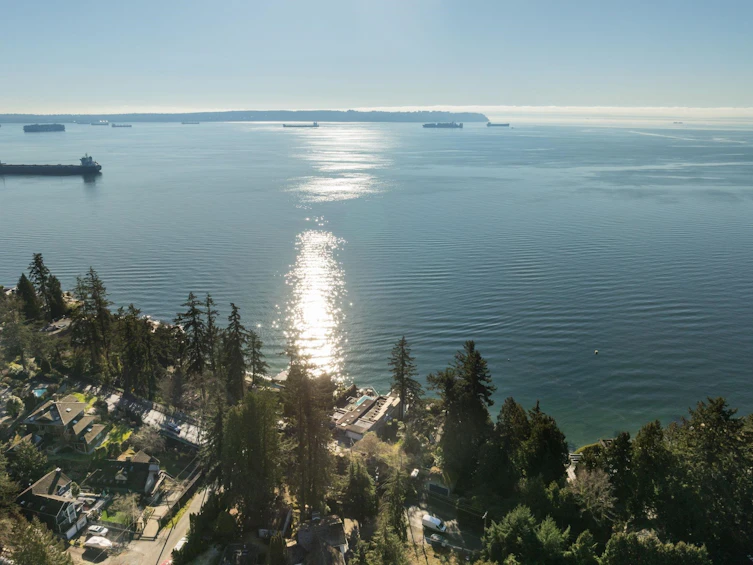 4028 Rose Crescent, West Vancouver, BC, V7V 2N7 - 34